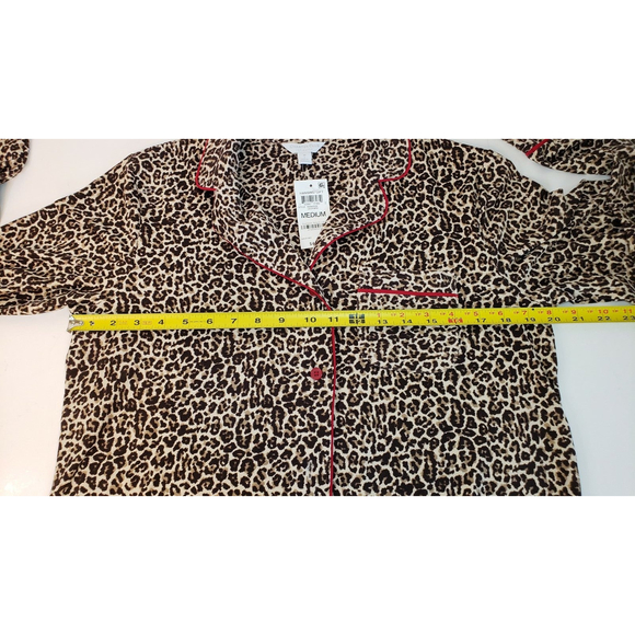 Charter Club Intimates Leopard Print Button Down Robe M - Picture 10 of 12